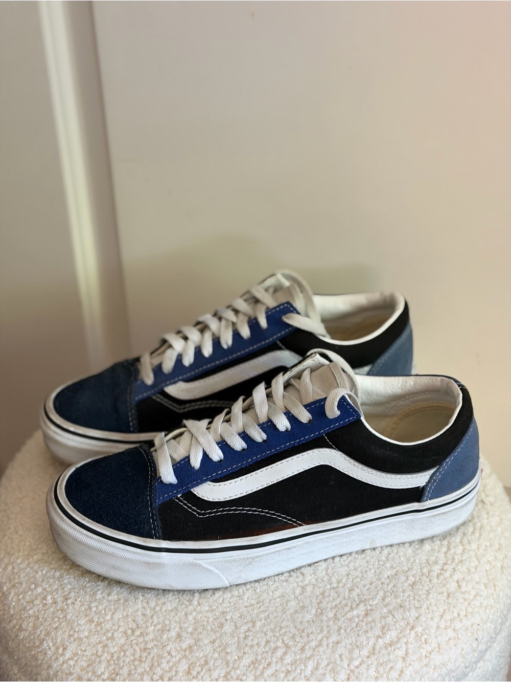 Vans Color Block Style Low-Top Skate Sneakers men’s 8